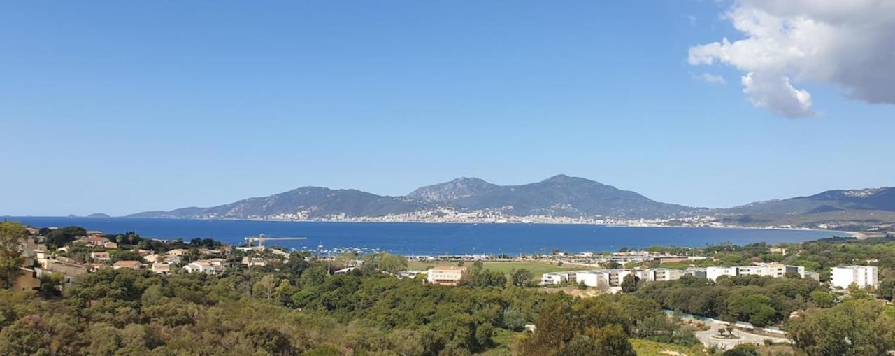 Studio Vue Mer A Porticcio Piscine Et Parking Exterior foto